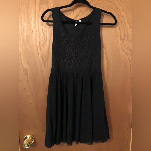 french Dresses & Skirts - french Black Semi-Formal Dress